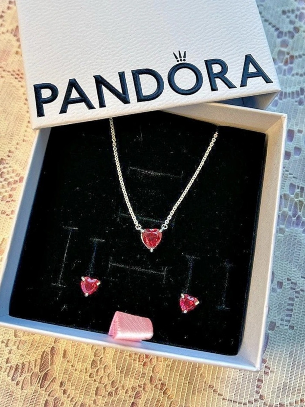 PANDORA Heart Jewelry Set in Silver & deep pink/ Red Brand New